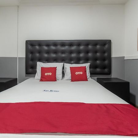 Oyo Hotel San Remo, Sao Paulo (Adults Only) Eksteriør billede